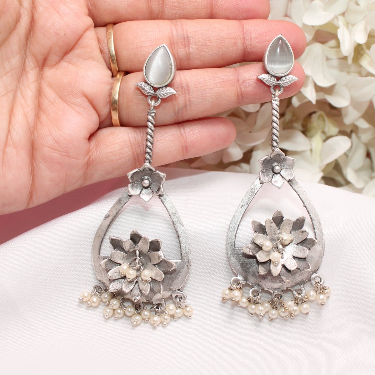 GULMOHAR DANGLE EARRING- GREY -EARRING