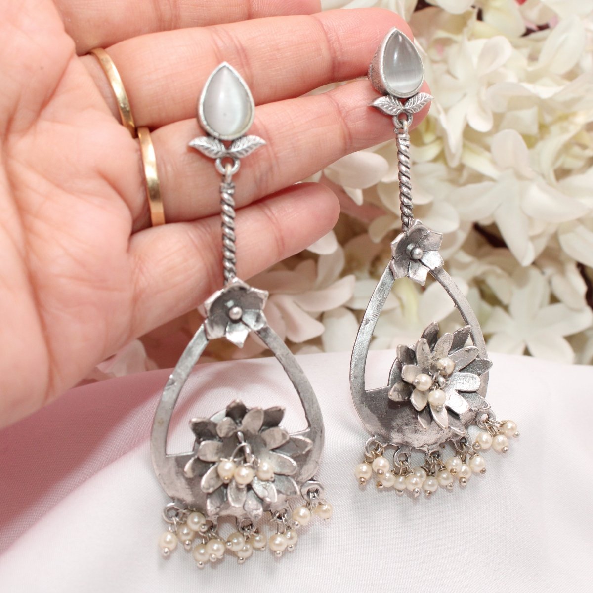 GULMOHAR DANGLE EARRING- GREY -EARRING