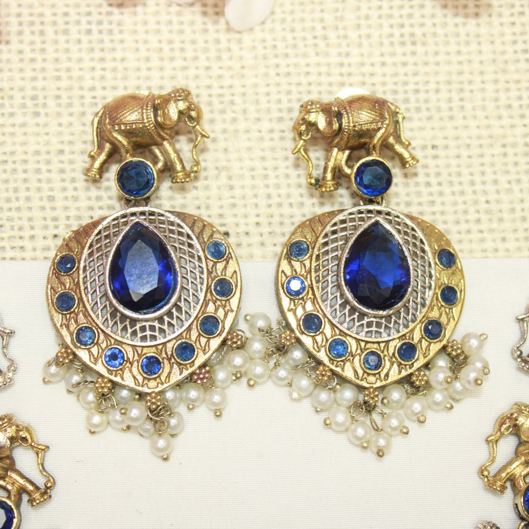 HAATHI PAIR DUAL TONE LONG HAAR - BLUE - Necklaces