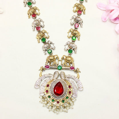 HAATHI PAIR DUAL TONE LONG HAAR - RED & GREEN - Necklaces