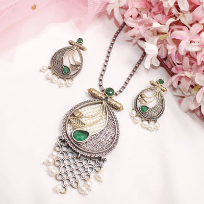 KALASH - DUAL - TONE PEARL JAALI ANTIQUE GOLDEN PENDANT SET - GREEN - Charms & Pendants