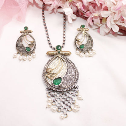 KALASH - DUAL - TONE PEARL JAALI ANTIQUE GOLDEN PENDANT SET - GREEN - Charms & Pendants