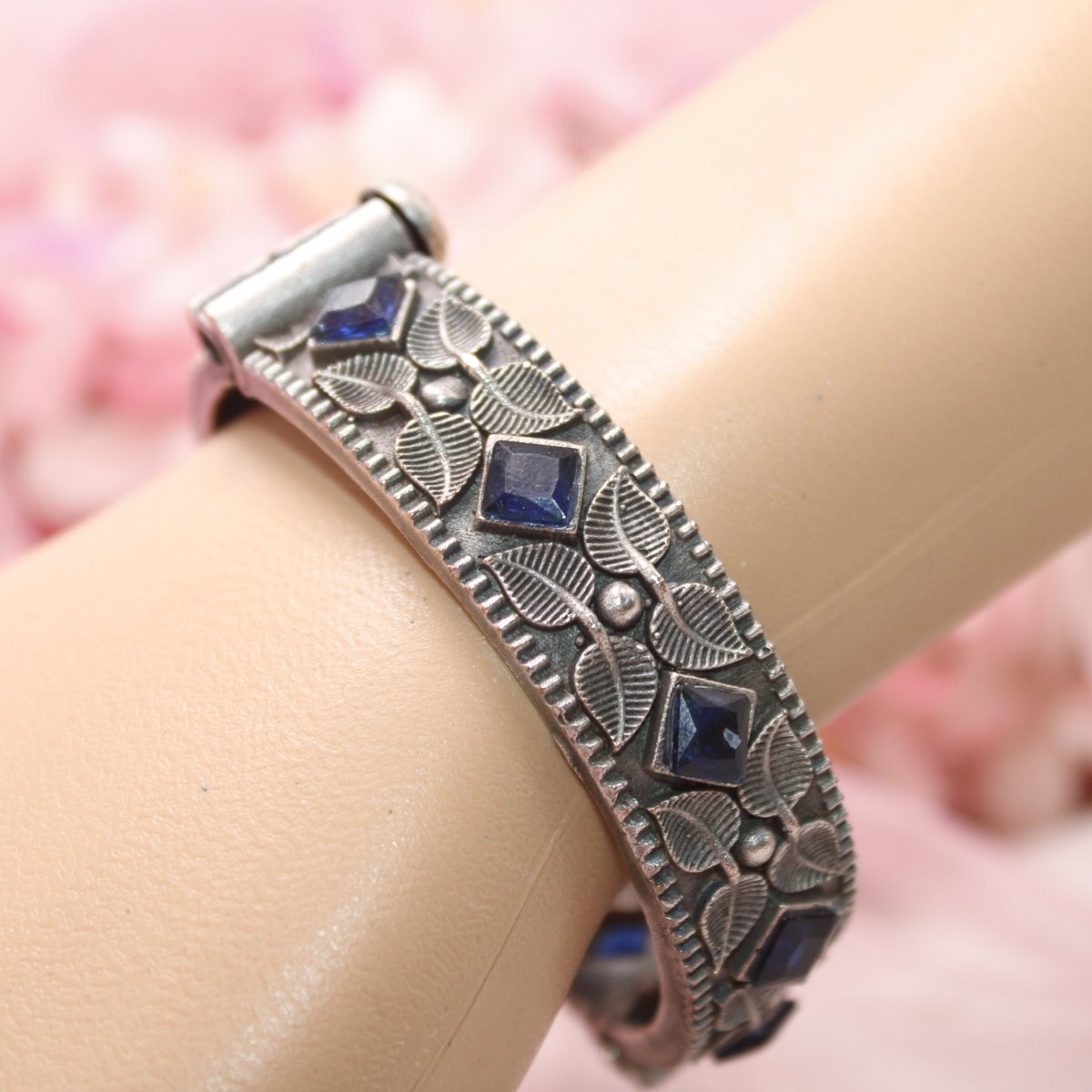 KALI - OXIDISED SILVER LOOK ALIKE KADA - BLUE - kada