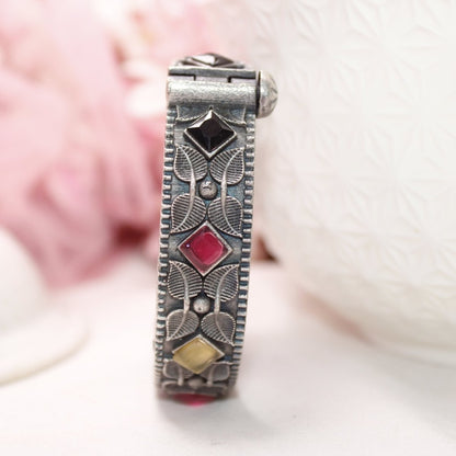 KALI - OXIDISED SILVER LOOK ALIKE KADA - RED YELLOW BLACK - kada