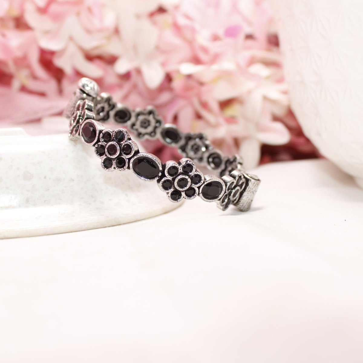 KALKI - OXIDISED SILVER LOOK ALIKE KADA - BLACK - kada