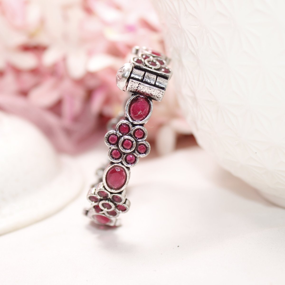 KALKI - OXIDISED SILVER LOOK ALIKE KADA - RED - kada