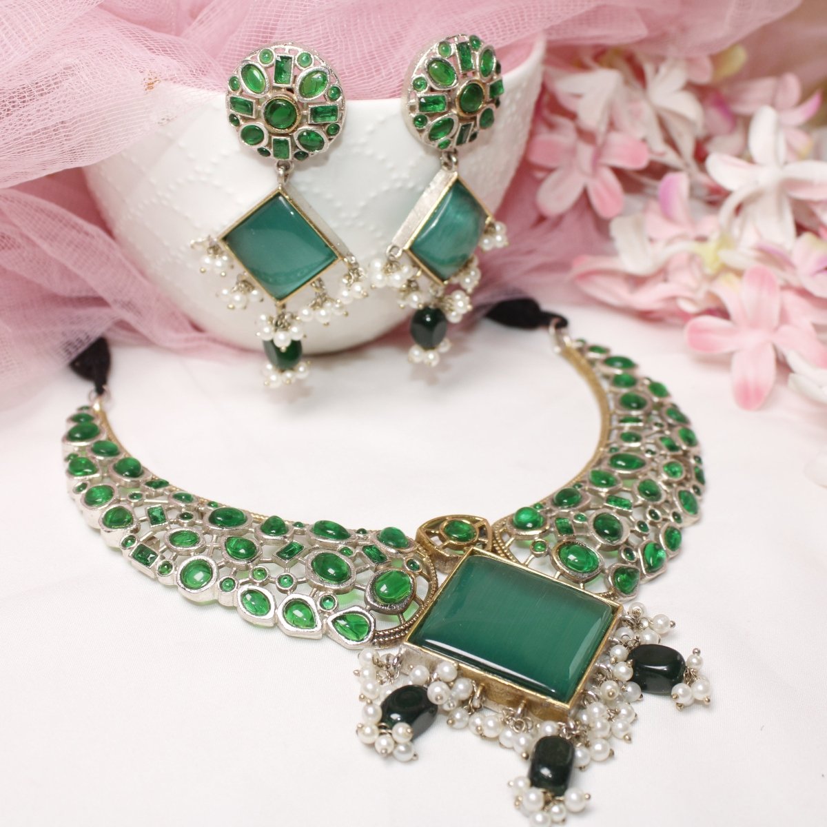 KANAK DUAL - TONE NECKLACE - GREEN - Necklaces