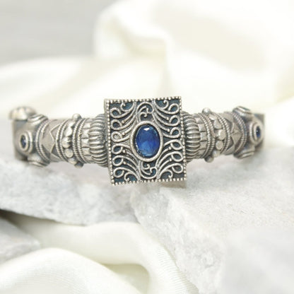 KARIGARI - ANTIQUE OXIDISED KADA - BLUE - kada