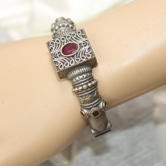 KARIGARI - ANTIQUE OXIDISED KADA - RED - kada