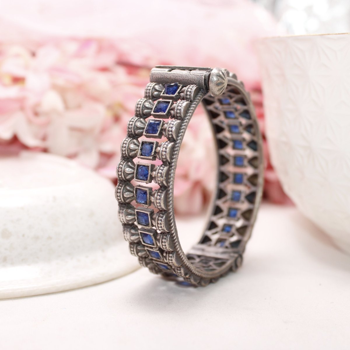 KASTURI - OXIDISED SILVER LOOK ALIKE KADA - BLUE - kada