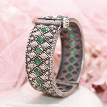 KAVERI - OXIDISED SILVER LOOK ALIKE KADA - GREEN - kada