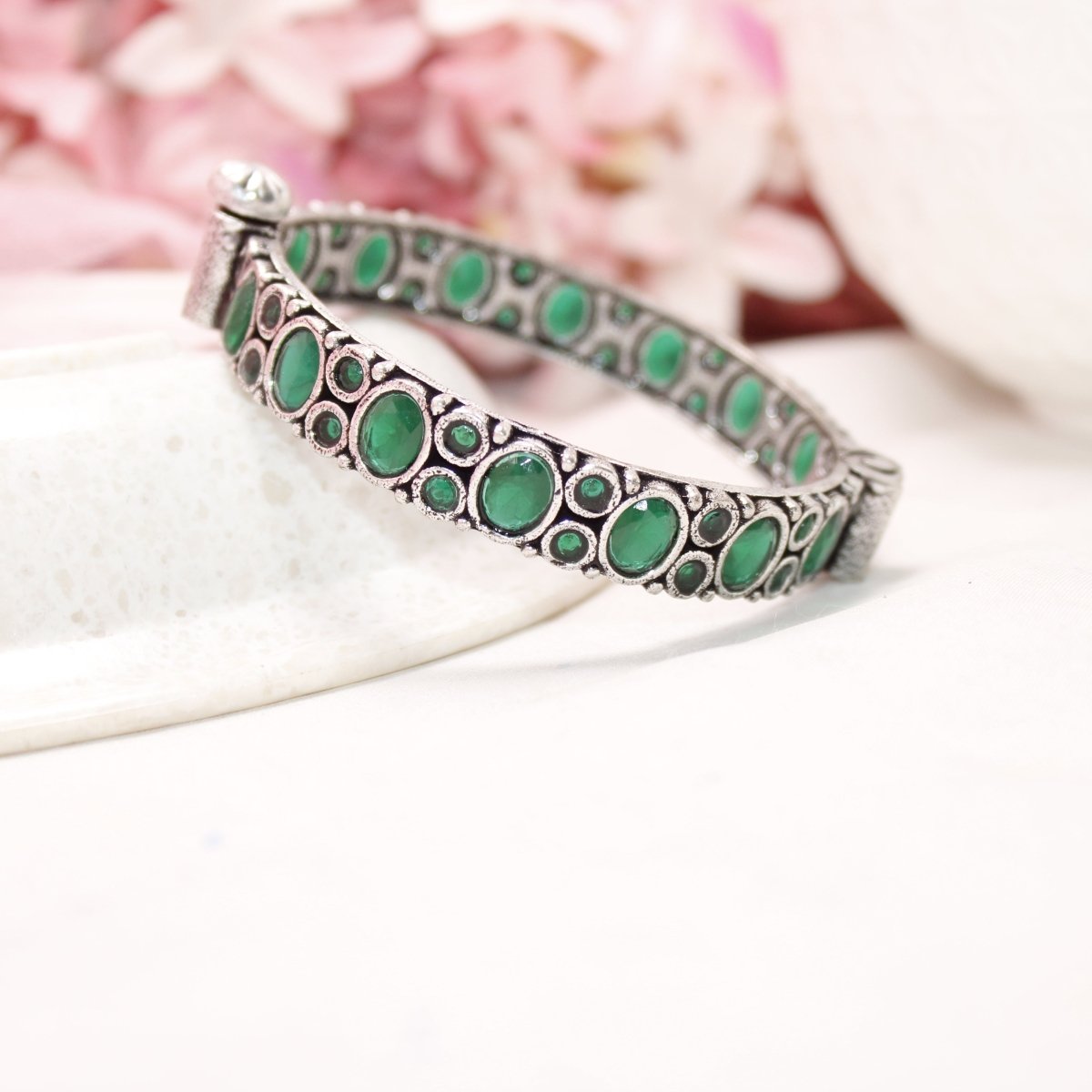 KESAR - OXIDISED SILVER LOOK ALIKE KADA - GREEN - kada