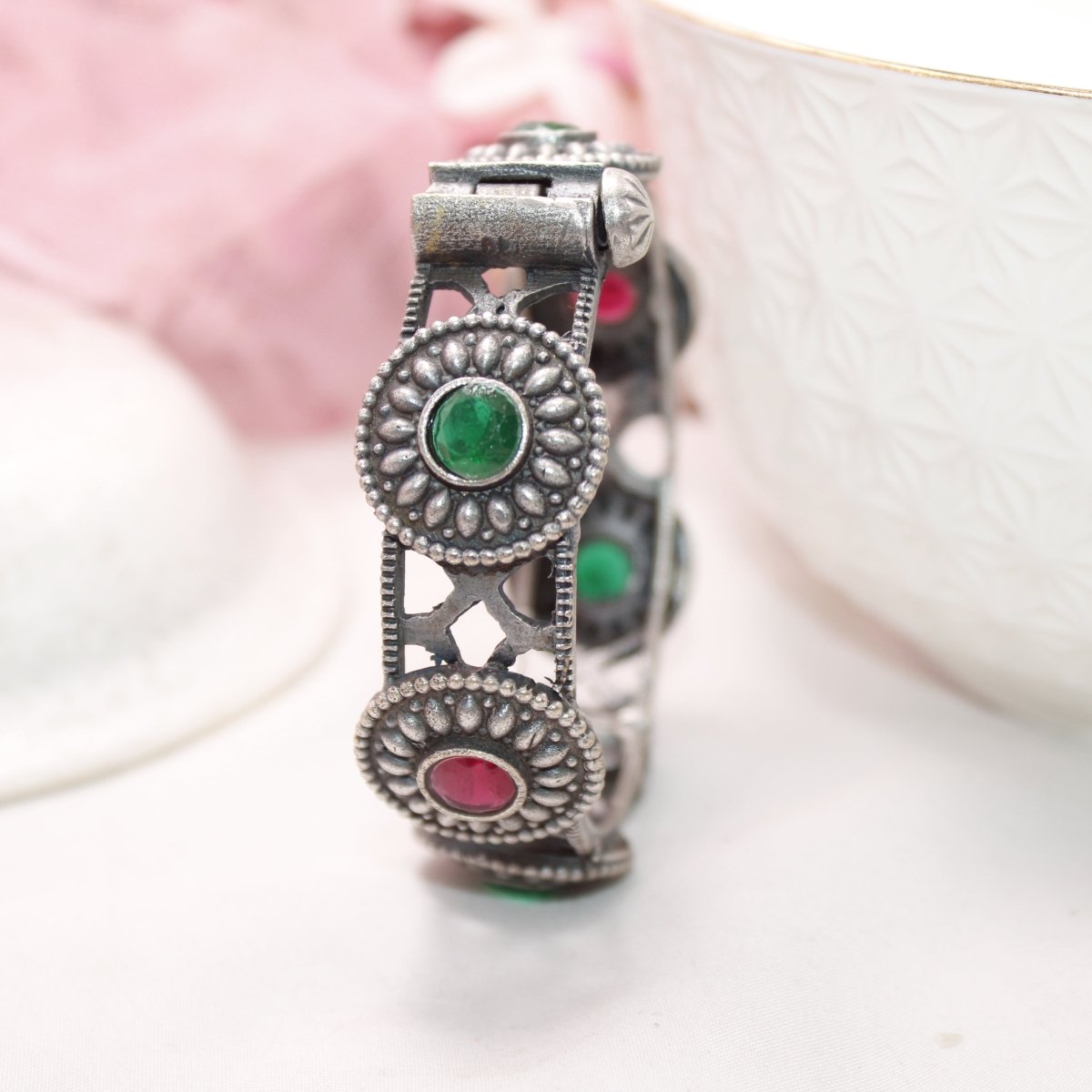 KISHA - OXIDISED SILVER LOOK ALIKE KADA - RED & GREEN - kada