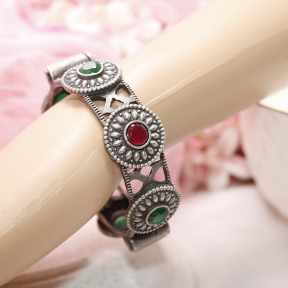 KISHA - OXIDISED SILVER LOOK ALIKE KADA - RED & GREEN - kada