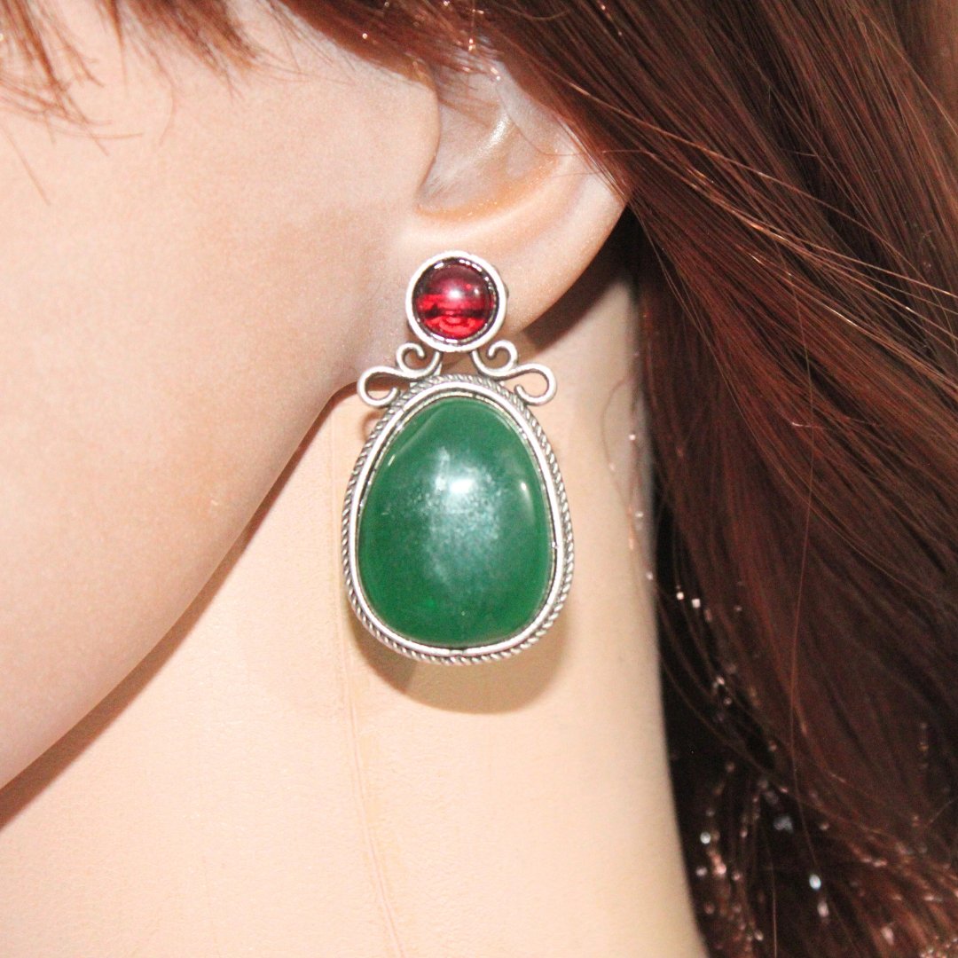 KIYA MONALISA STONE STUD-GREEN & MAGENTA -EARRING