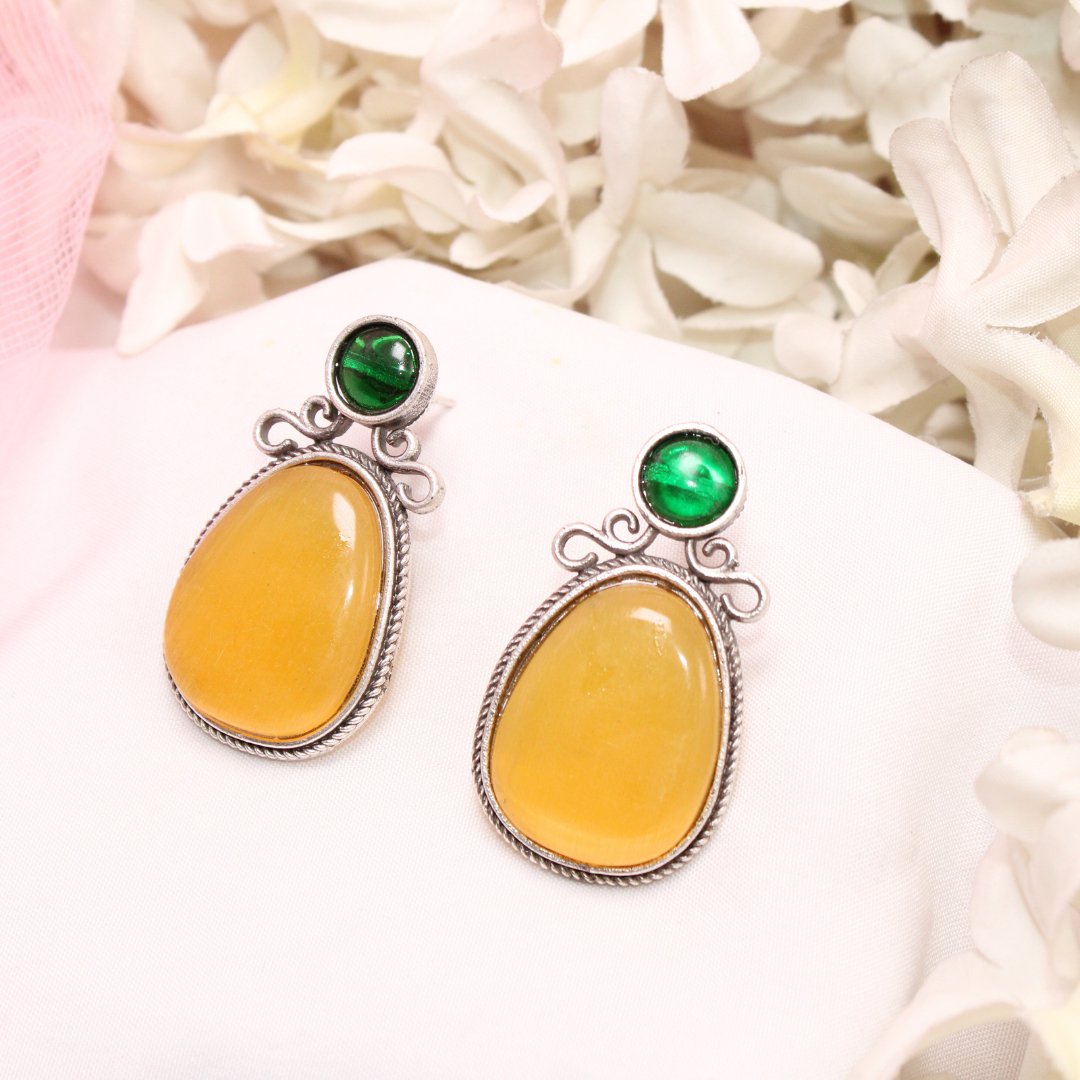 KIYA MONALISA STONE STUD-YELLOW & GREEN -EARRING