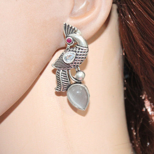 MAYUR MOH STUD-GREY -EARRING