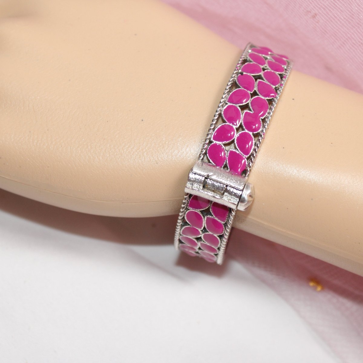 MEENAKARI LEAF PATTERN KADA - MAGENTA - kada