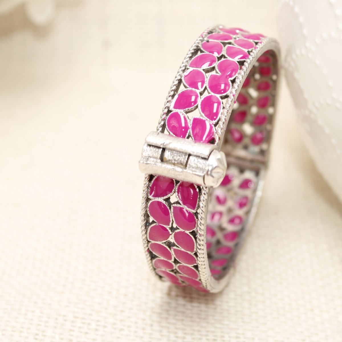 MEENAKARI LEAF PATTERN KADA - MAGENTA - kada