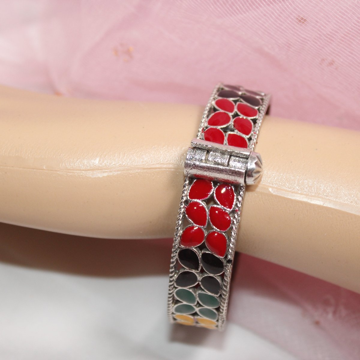 MEENAKARI LEAF PATTERN KADA - RED, BLACK, GREEN & YELLOW - kada