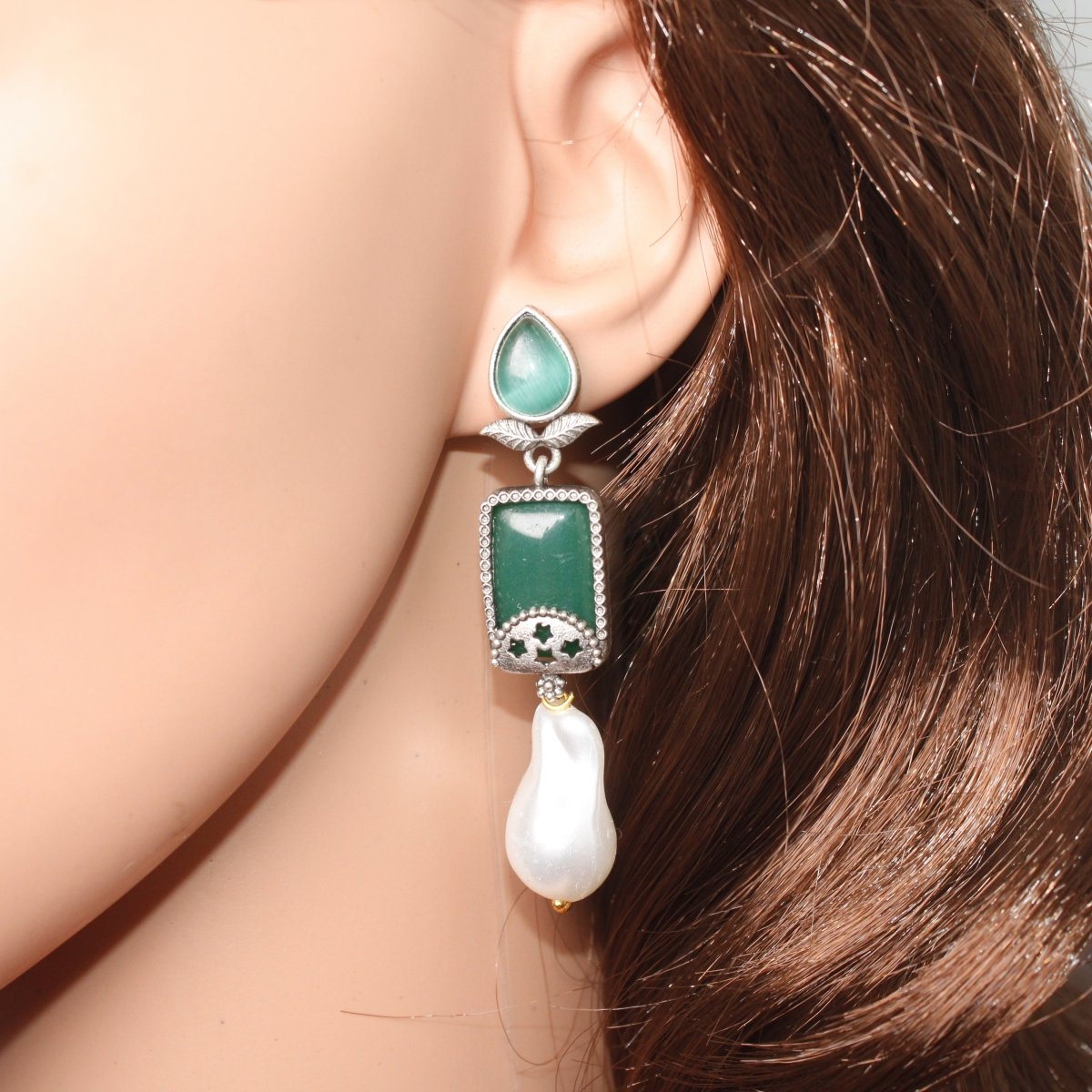 MONALISA STONE DANGLER - GREEN - EARRING