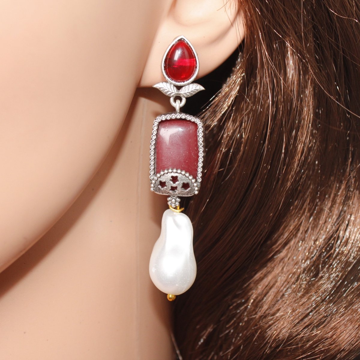 MONALISA STONE DANGLER - RED - EARRING