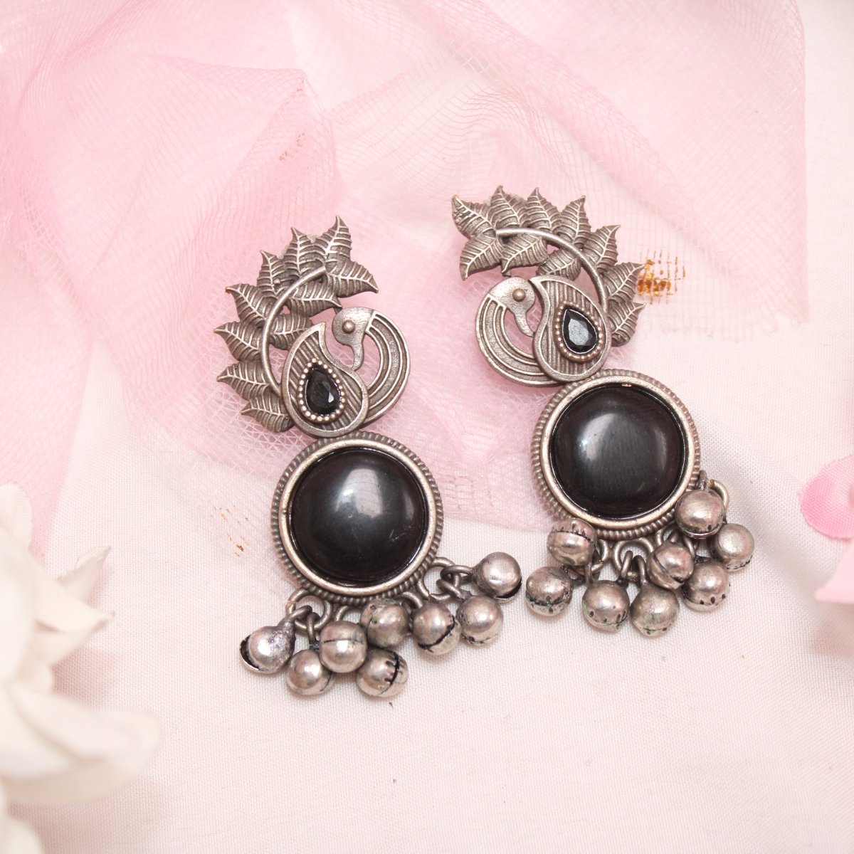 MOR GHUNGROO WITH MONALISA STONE EARRINGS-BLACK -Earrings