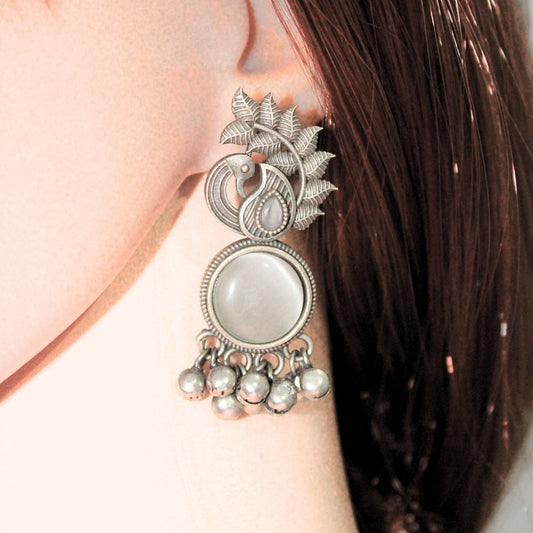 MOR GHUNGROO WITH MONALISA STONE EARRINGS-GREY -Earrings