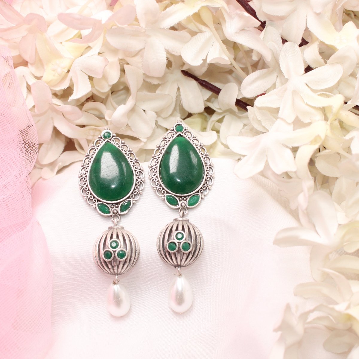 NAGINA MEERA SILVER LOOK ALIKE EARRING-GREEN -EARRING