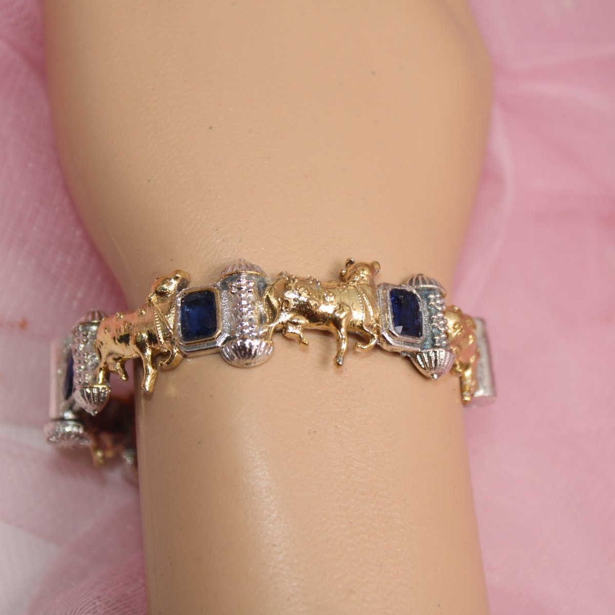 NANDI DUAL TONE BRACELET-BLUE-SINGLE KADA -kada