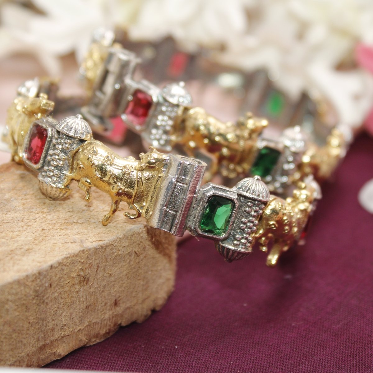 NANDI DUAL TONE BRACELET-RED & GREEN -SINGLE KADA -kada