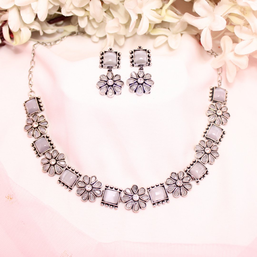 NARGIS FLOWER STONE NECKLACE SET-GREY -Necklaces