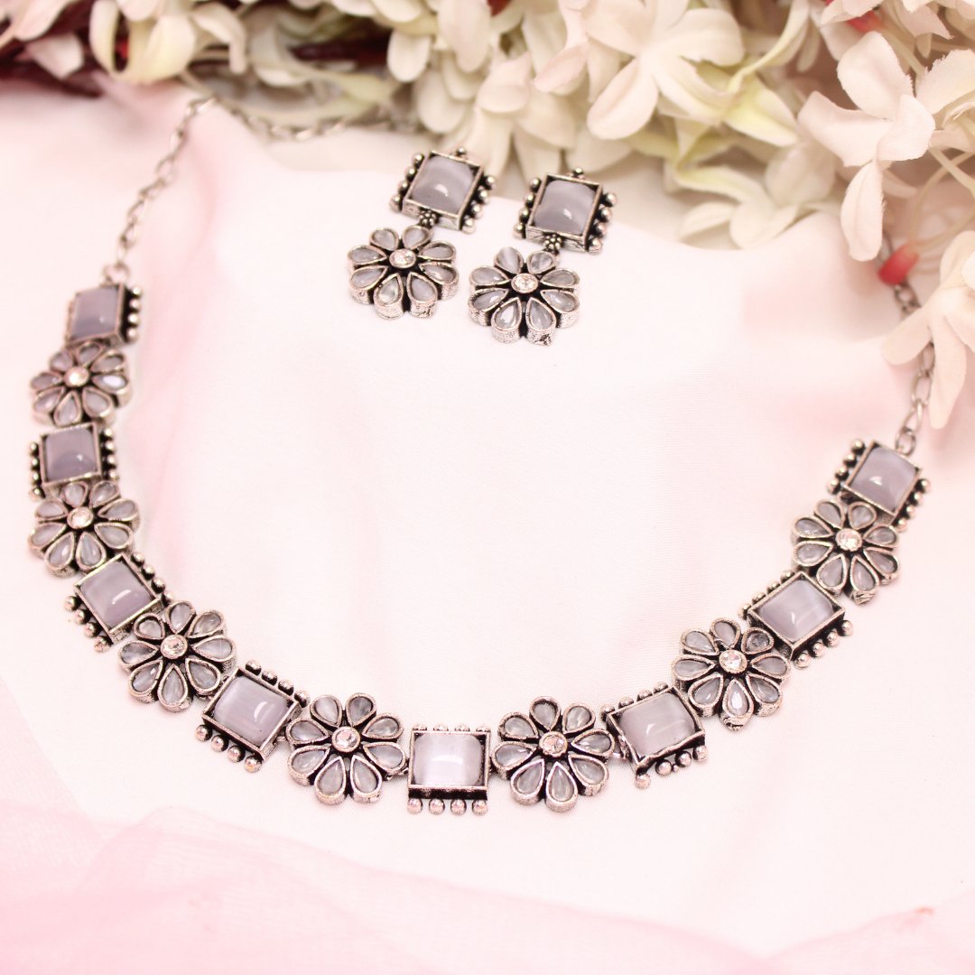 NARGIS FLOWER STONE NECKLACE SET-GREY -Necklaces