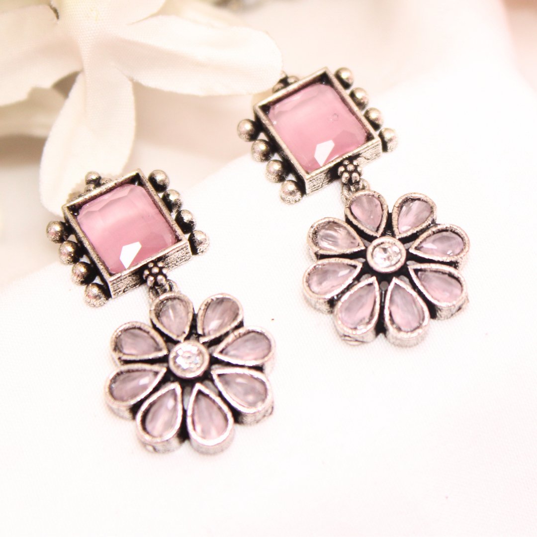 NARGIS FLOWER STONE NECKLACE SET-PINK -Necklaces