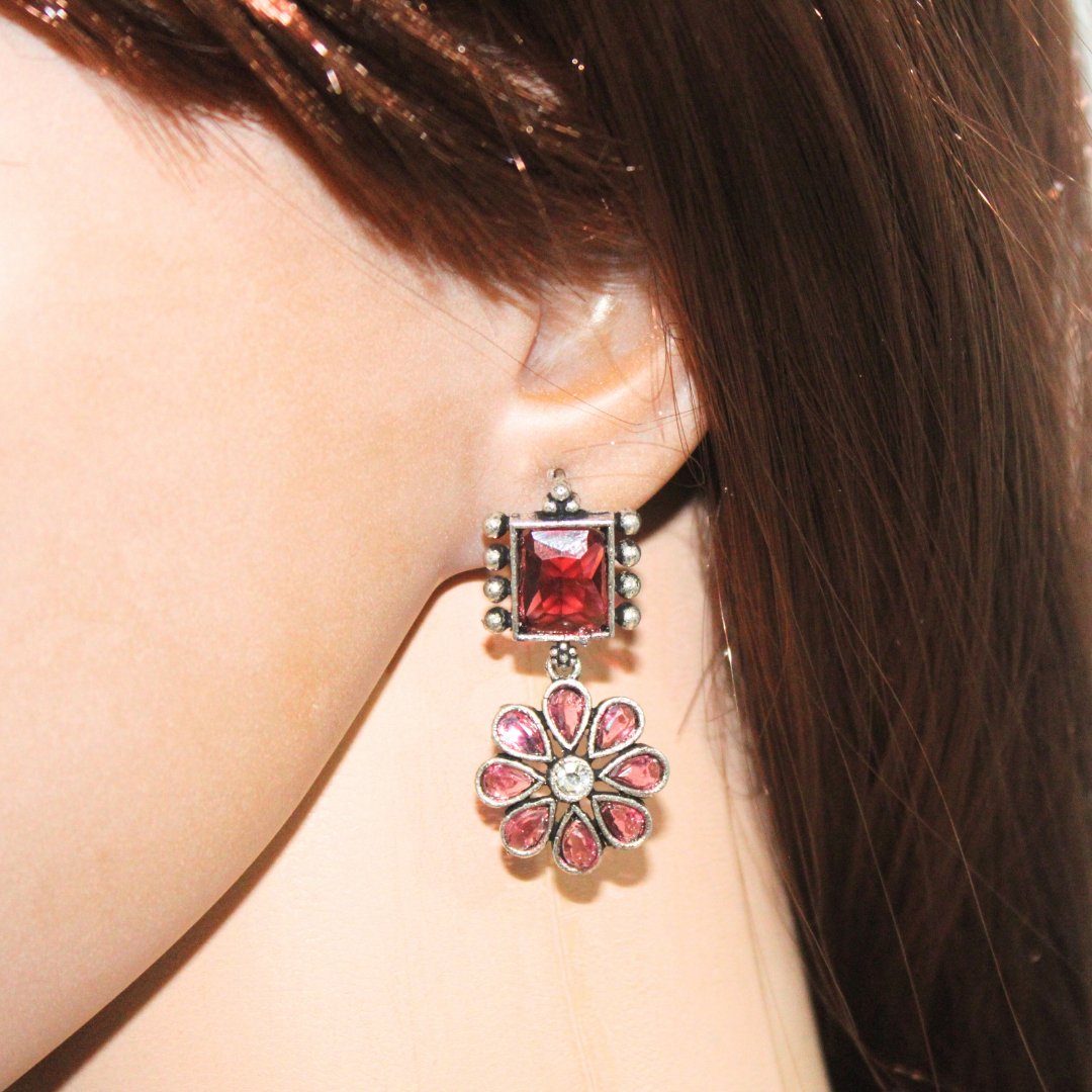 NARGIS FLOWER STONE NECKLACE SET-RED -Necklaces