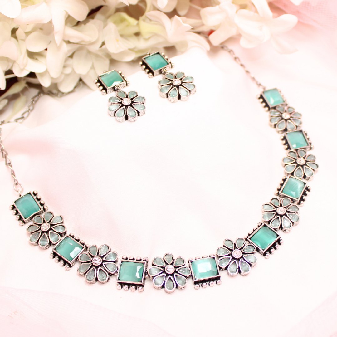 NARGIS FLOWER STONE NECKLACE SET-TURQUOISE -Necklaces