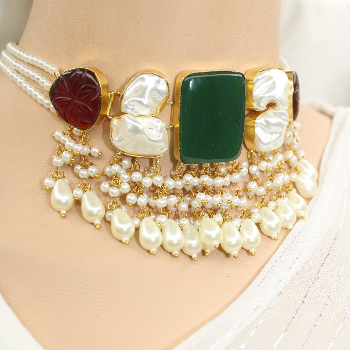 NATURAL STONE LOOK PASTEL CHOKER - GREEN & RED - Necklaces