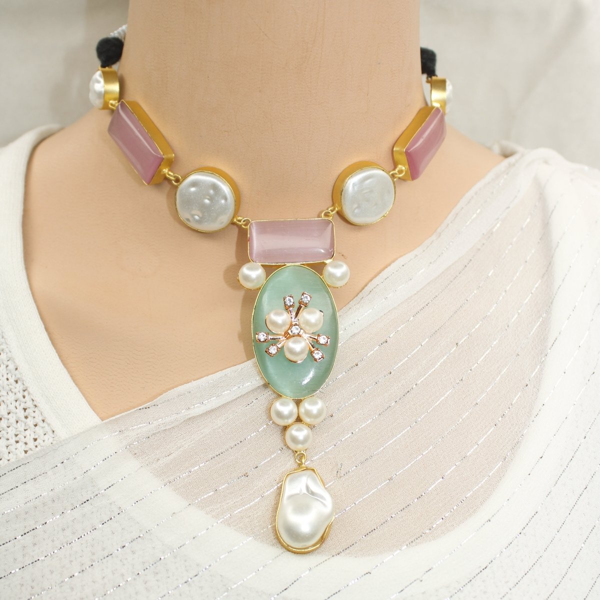 NATURAL STONE LOOK PASTEL NECKLACE - PINK & GREEN - Necklaces