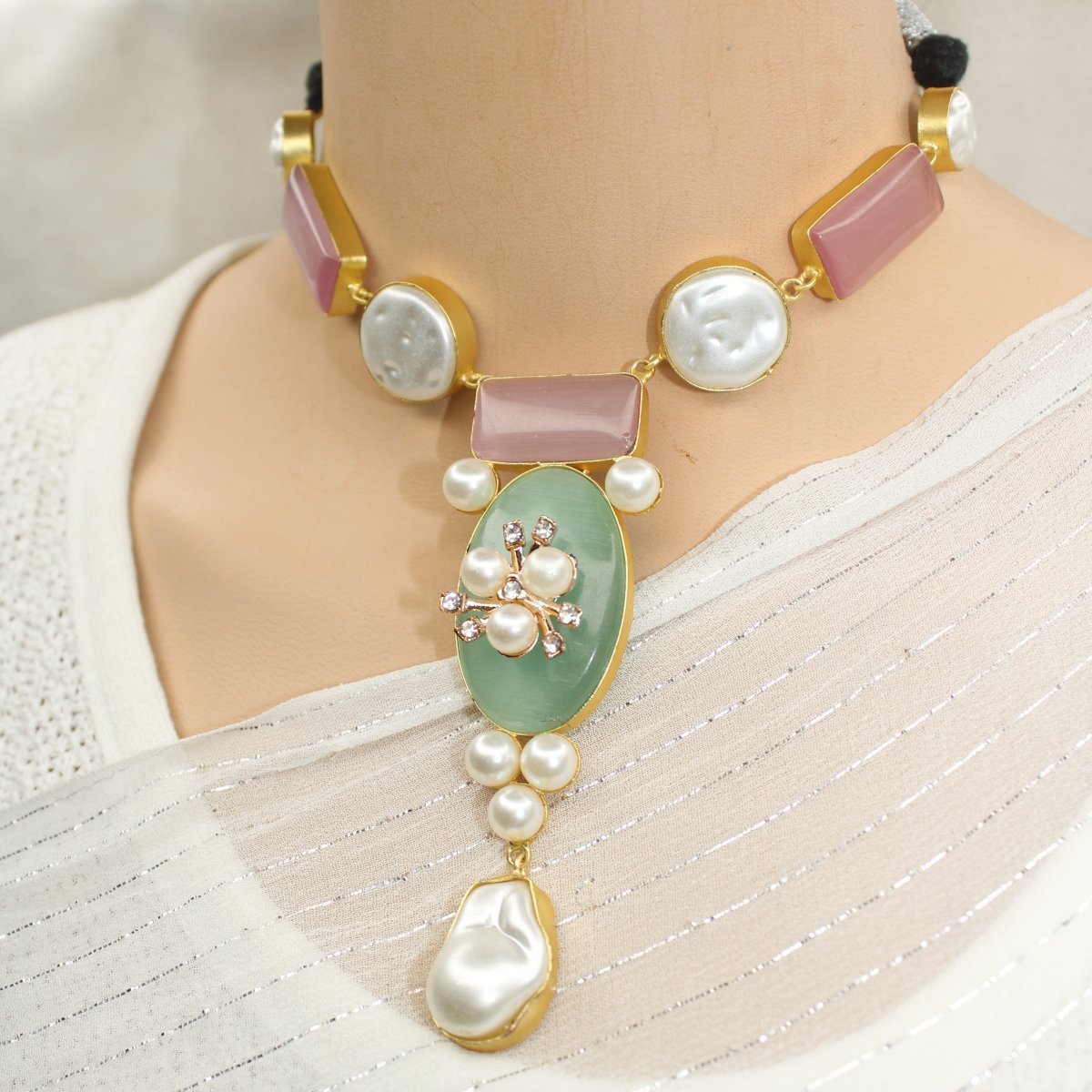 NATURAL STONE LOOK PASTEL NECKLACE - PINK & GREEN - Necklaces