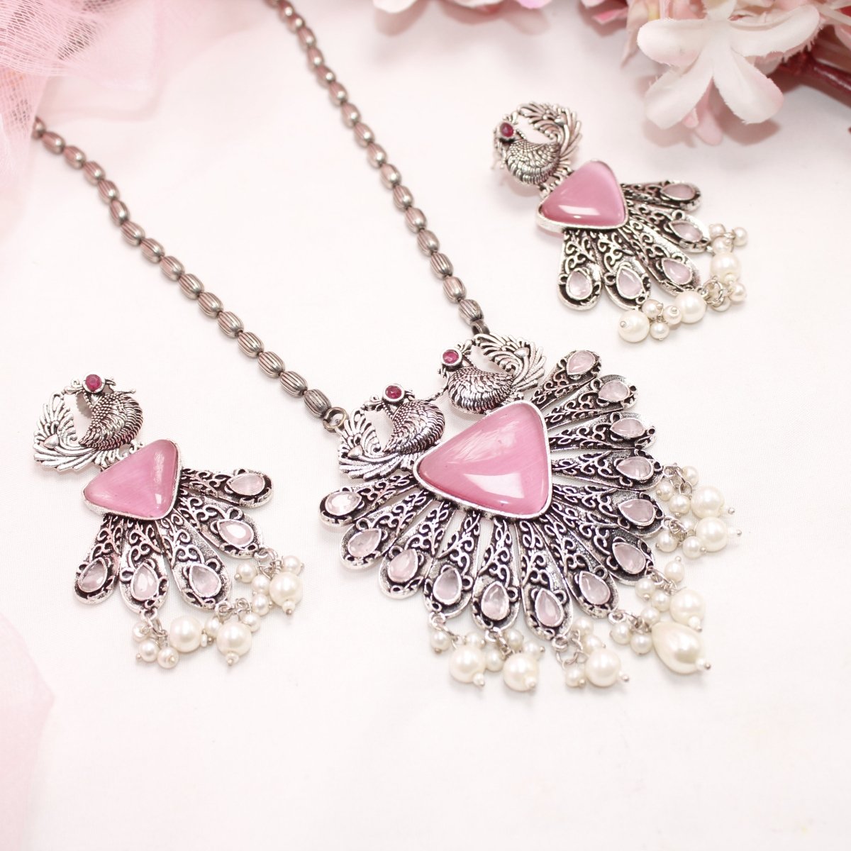 PANKH - SILVER LOOK ALIKE PENDANT SET - PINK - Charms & Pendants