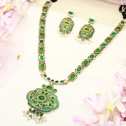 PARTY NECKLACE - KARIGARI WORK DUAL - TONE - GREEN - Necklaces