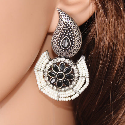 PEARL WITH KUNJ EARRING - BLACK - EARRING