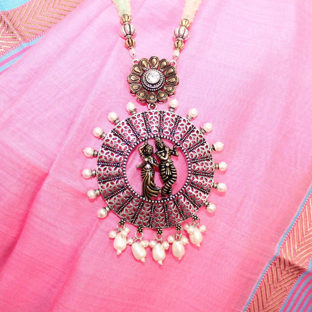 RADHA-KRISHAN DUAL-TONE PENDANT SET-PEACH -Charms & Pendants