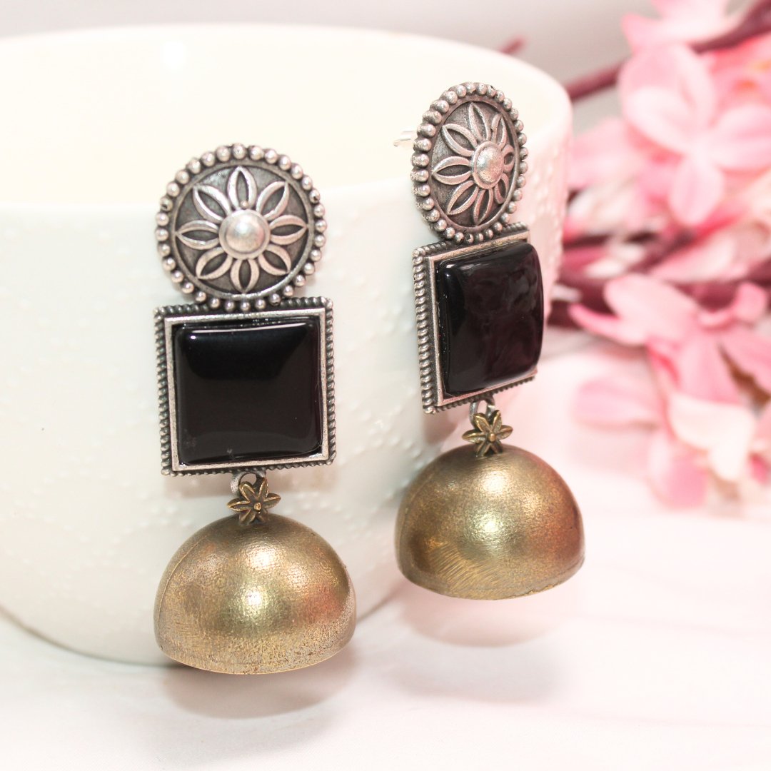 RAJPUTA MONALISA STONE DUAL-TONE JHUMKA-BLACK -EARRING