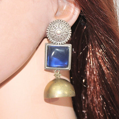 RAJPUTA MONALISA STONE DUAL-TONE JHUMKA-BLUE -EARRING