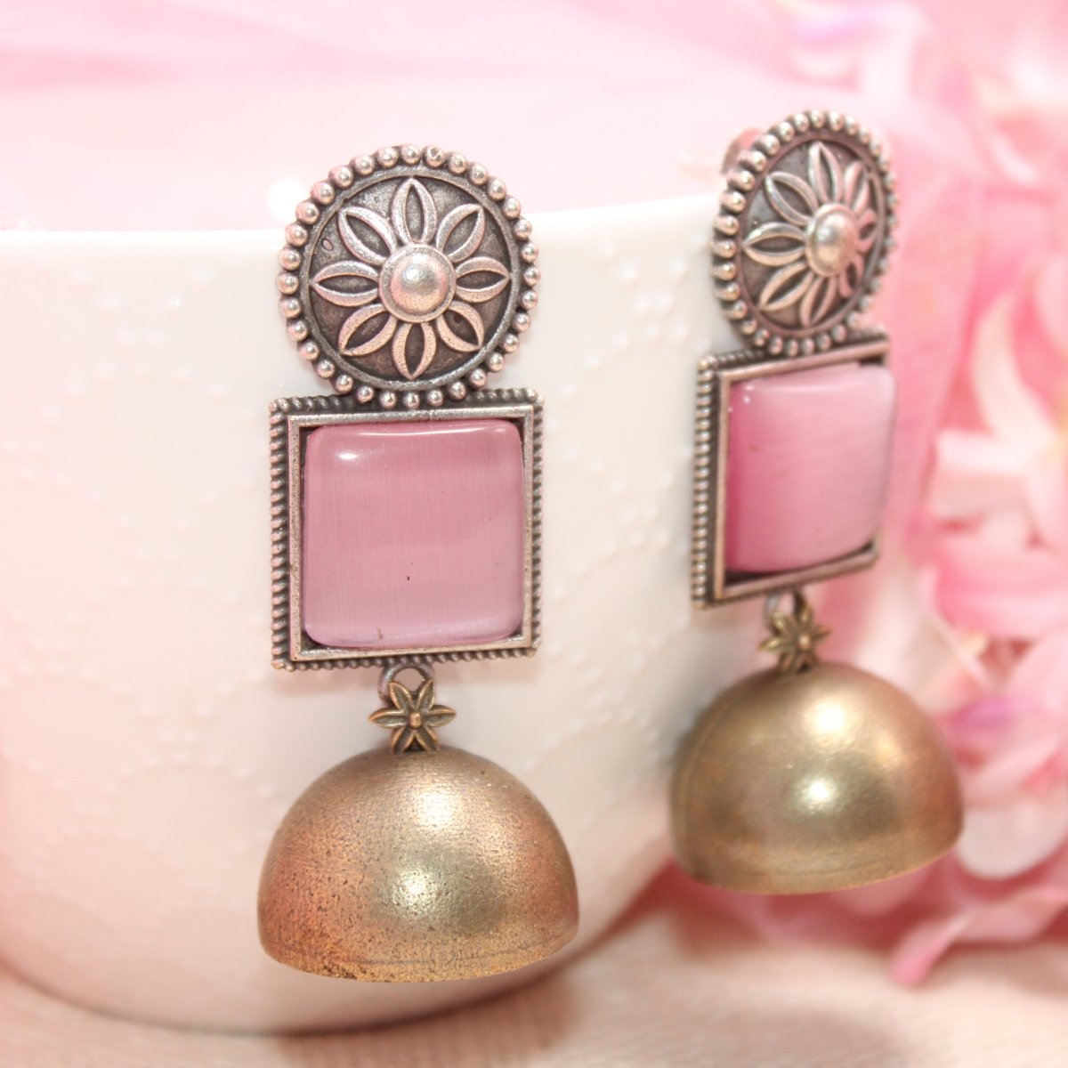 RAJPUTA MONALISA STONE DUAL-TONE JHUMKA-PINK -EARRING