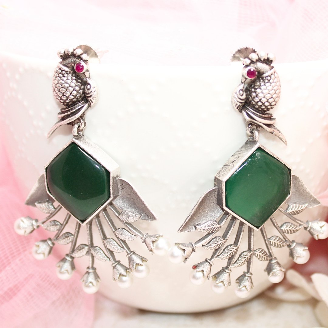 SILVER LOOK ALIKE DANGLE ROUND TOP - GREEN - EARRING