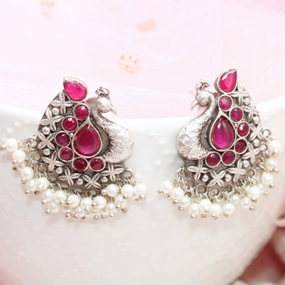 SILVER LOOK ALIKE PEACOCK STUDS - RED - EARRING