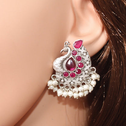 SILVER LOOK ALIKE PEACOCK STUDS - RED - EARRING