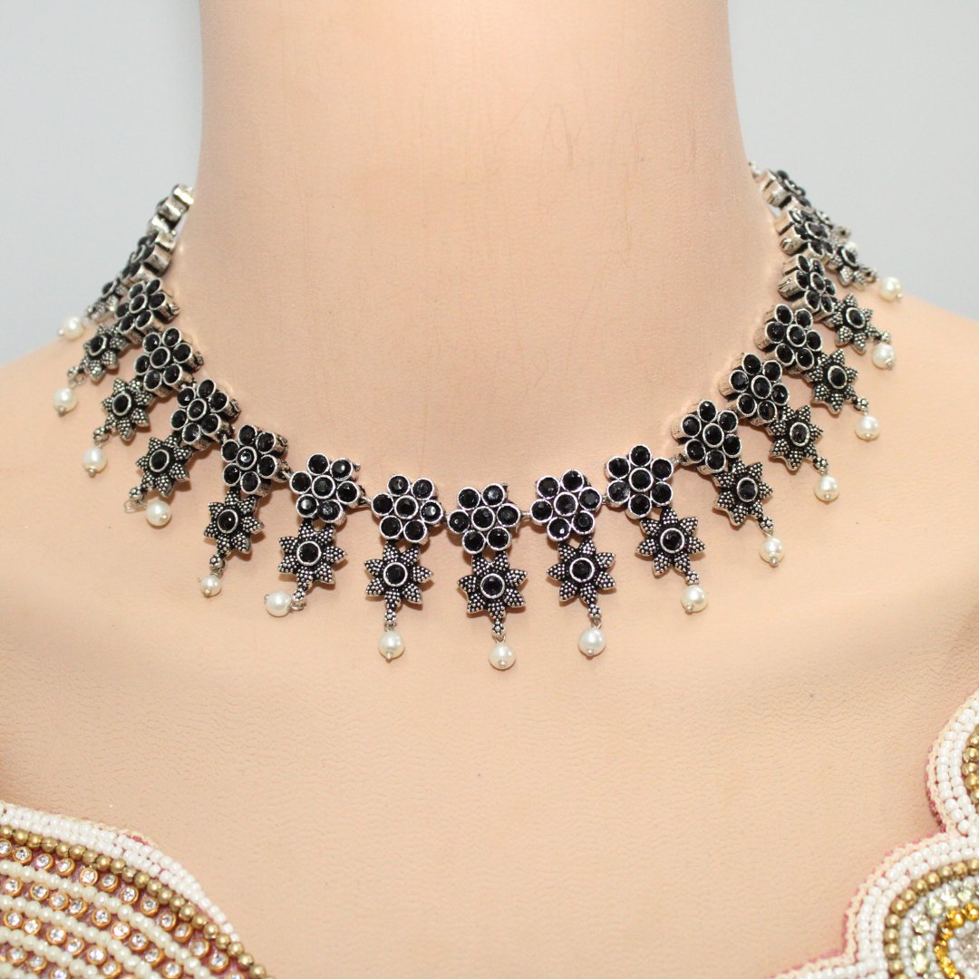 SITARA NECKLACE SET-BLACK -Necklaces